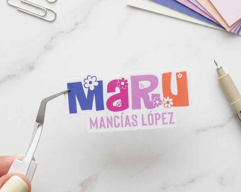 Name tag niña